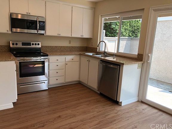 5th image of 5141 Hampton Ct