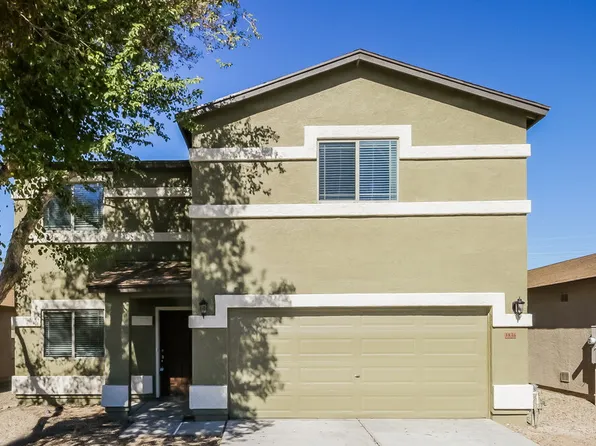 1836 E Silversmith Trl, San Tan Valley, AZ 85143