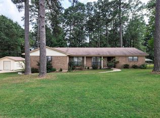 907 Tanglewood Dr, Hope, AR 71801