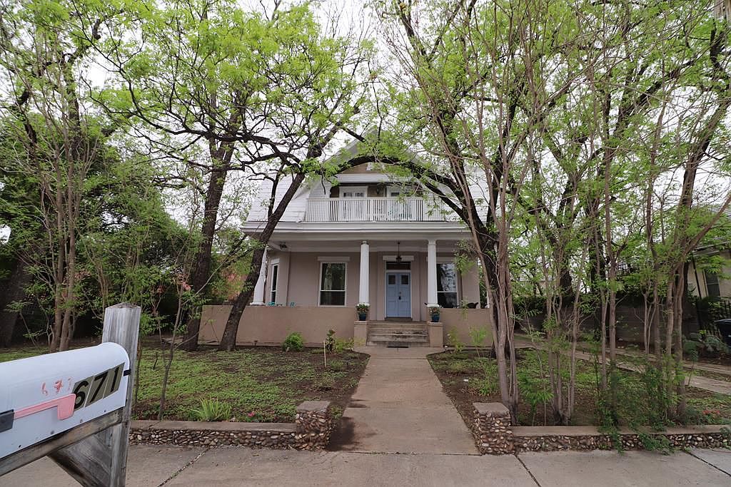 671 N Ceylon St, Eagle Pass, TX 78852 Zillow