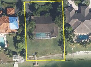 9320 SW 136th St, Miami, FL 33176