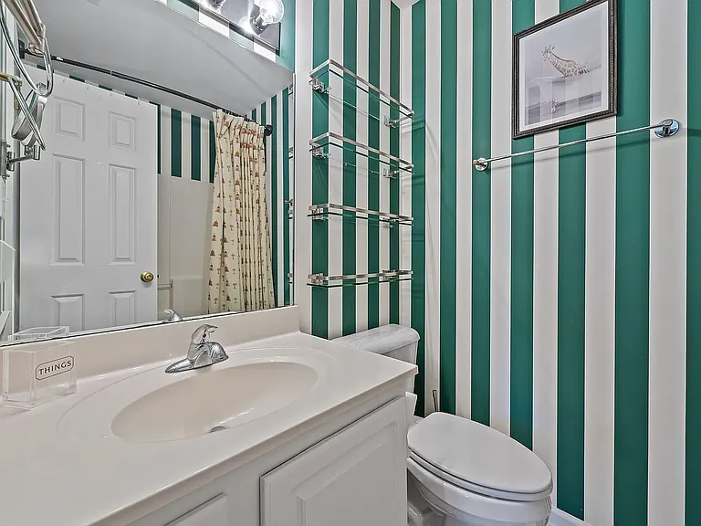 2900 Myrtle St #12 — Photo 6