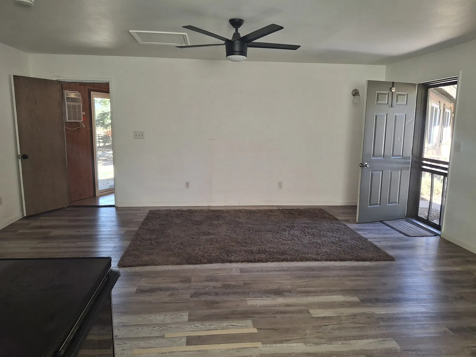 4 bed, 1983 sqft, $3,100 — Photo 3