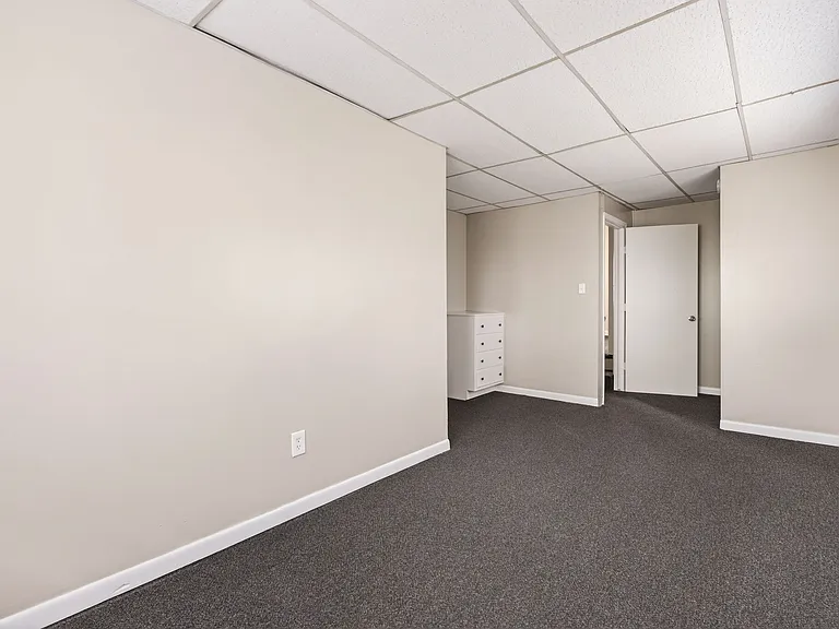 6542 McCook Ave — Photo 22