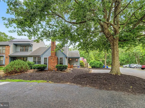 711 E Cooper Ferry Ct, Absecon, NJ 08205