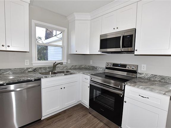 3rd image of 1216 Coltrane Dr