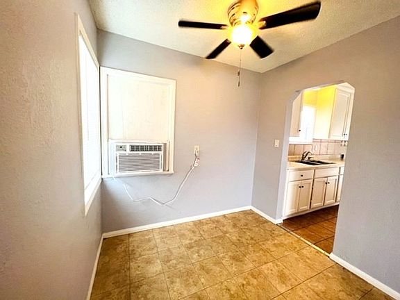 4th image of 9205 Olive St #9207