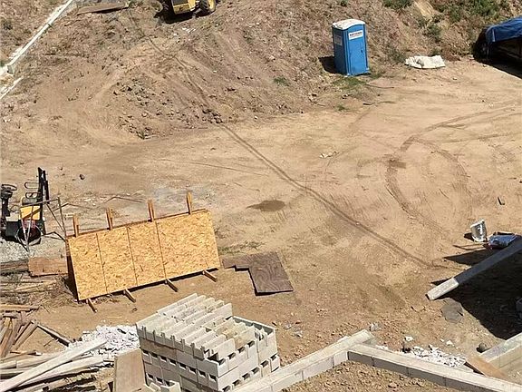 3rd image of 1700 S Orange Ave Lot 3