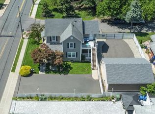 637 Main St, Sayreville, NJ 08872