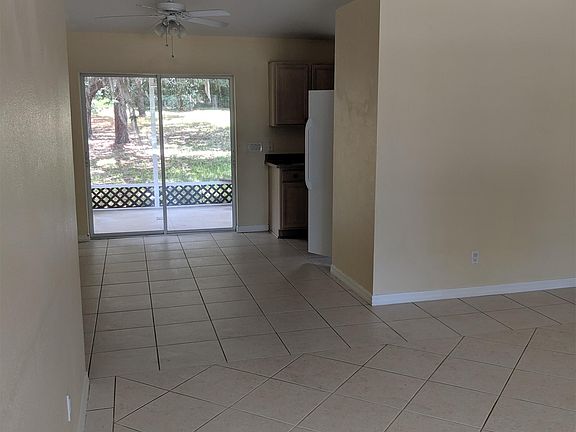 3rd image of 795 Conant Dr