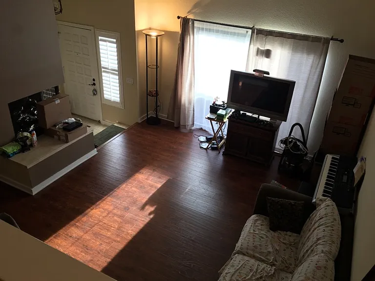 3323 Caminito Eastbluff #170 — Photo 12