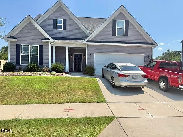 3 bed, 2.0 bath, 2076 sqft, $2,100 — Photo 1