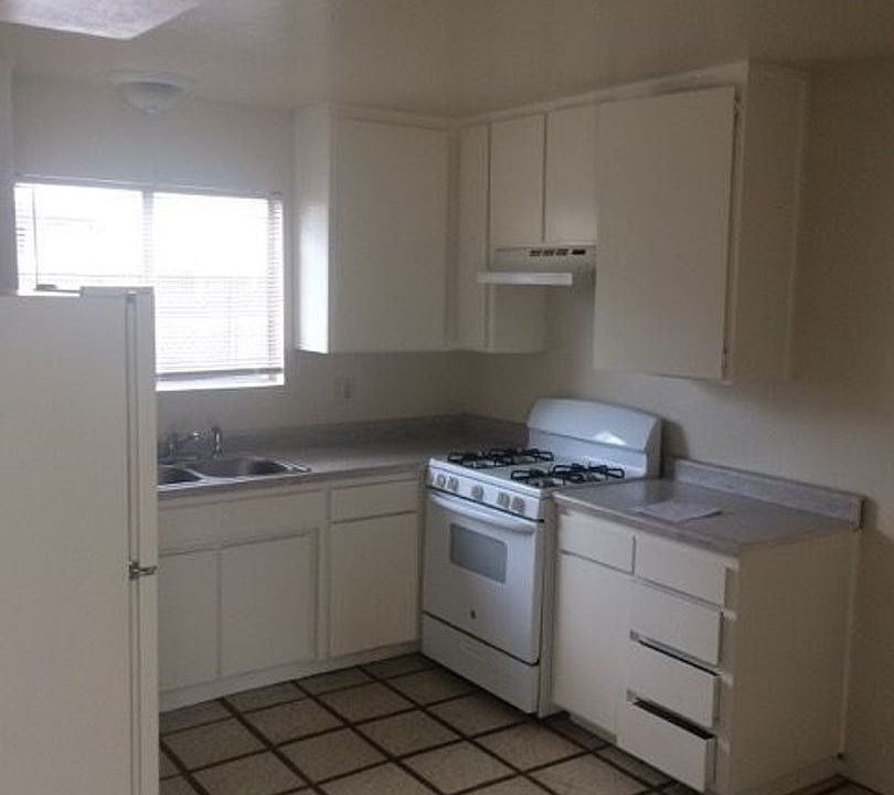 2nd image of 1505 W 3rd St #1505A
