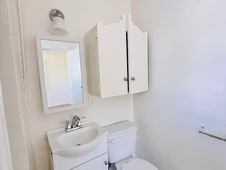 11118 Victory Blvd #1 — Photo 14