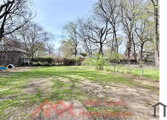 1353 Fairfax St — Photo 12