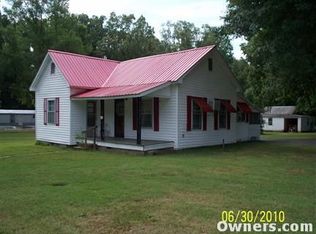 110 Holland St, Saltillo, TN 38370