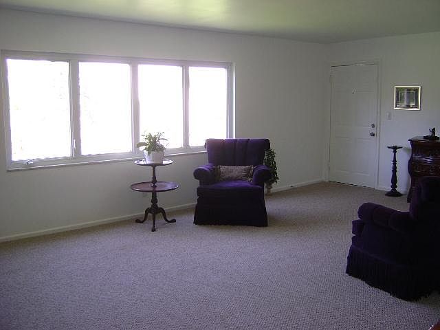1st image of 4049 W Bancroft St APT 4