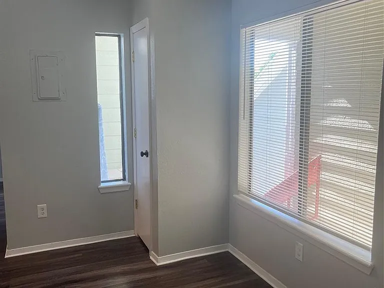 910 S Dawson Way #20 — Photo 4
