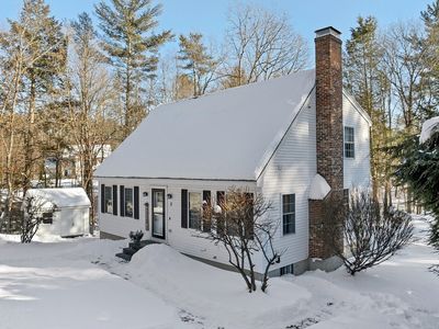 2 Celeste Ter, Sandown, NH, 03873
