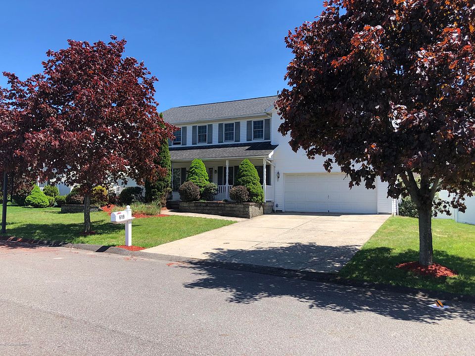 1st image of 619 Mary Jo Dr