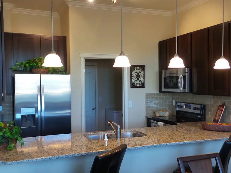 Bella Estancias Apartment Homes — Photo 49