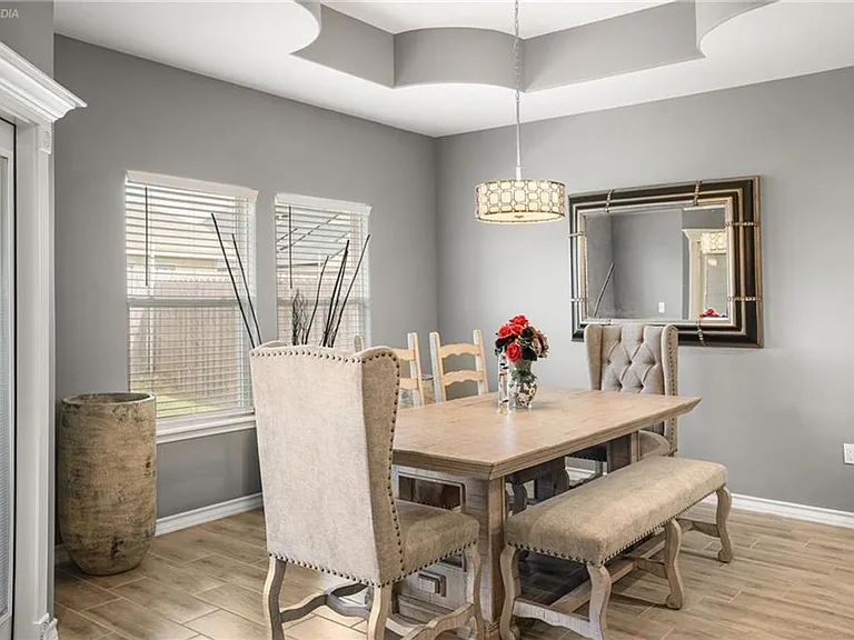 3921 Woodhouse Ln — Photo 21