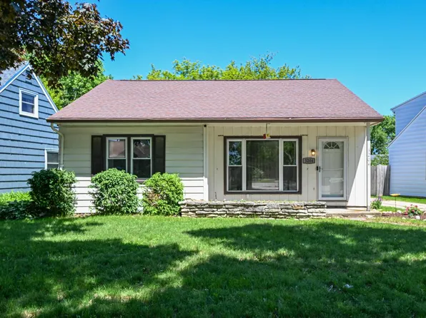 3204 North 91st STREET, Milwaukee, WI 53222