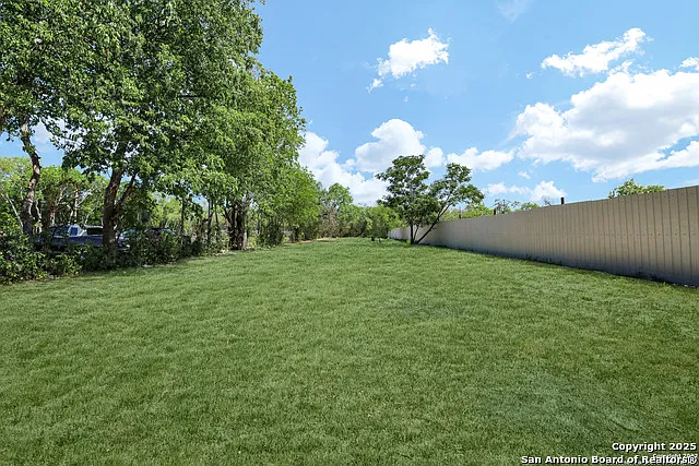351 Ware Blvd — Photo 20