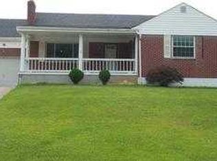 939 Nowlin Ave, Greendale, IN