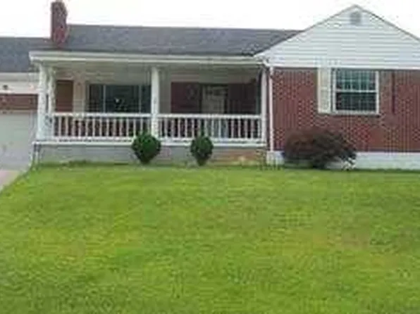 939 Nowlin Ave, Greendale, IN 47025