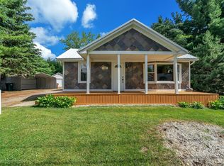 626 W Howe Ave, Lansing, MI 48906