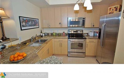 1st image of 2421 NE 65th St APT 213