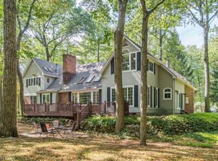 42 Gravel Hill Rd, Kinnelon, NJ 07405