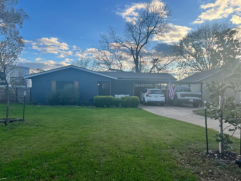 1205 Arden Dr — Photo 1