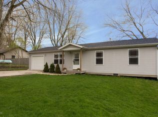 11307 Tebeau Dr NE, Sparta, MI 49345