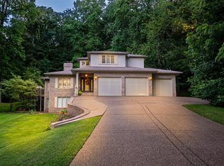 3142 Oakridge Ct, Owensboro, KY 42303