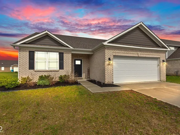 1407 Allen Ct, Shelbyville, IN 46176