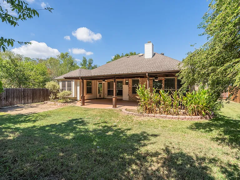 1001 Porter Pl — Photo 29