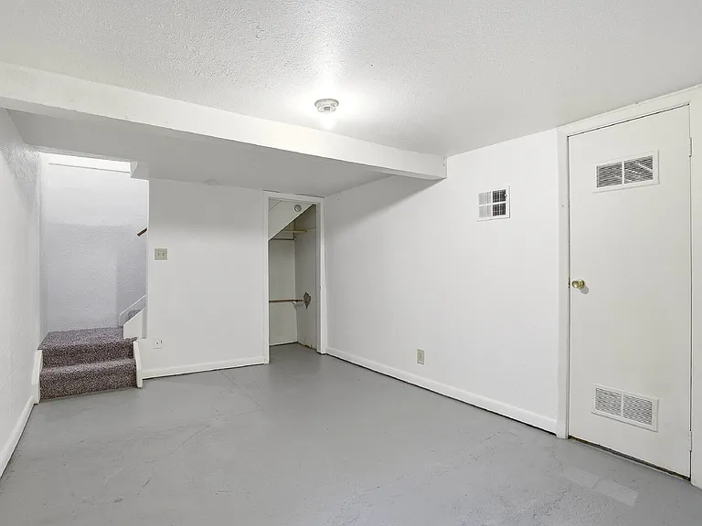 3131 California St — Photo 20