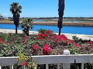 6266 E Marina View Dr, Long Beach, CA 90803