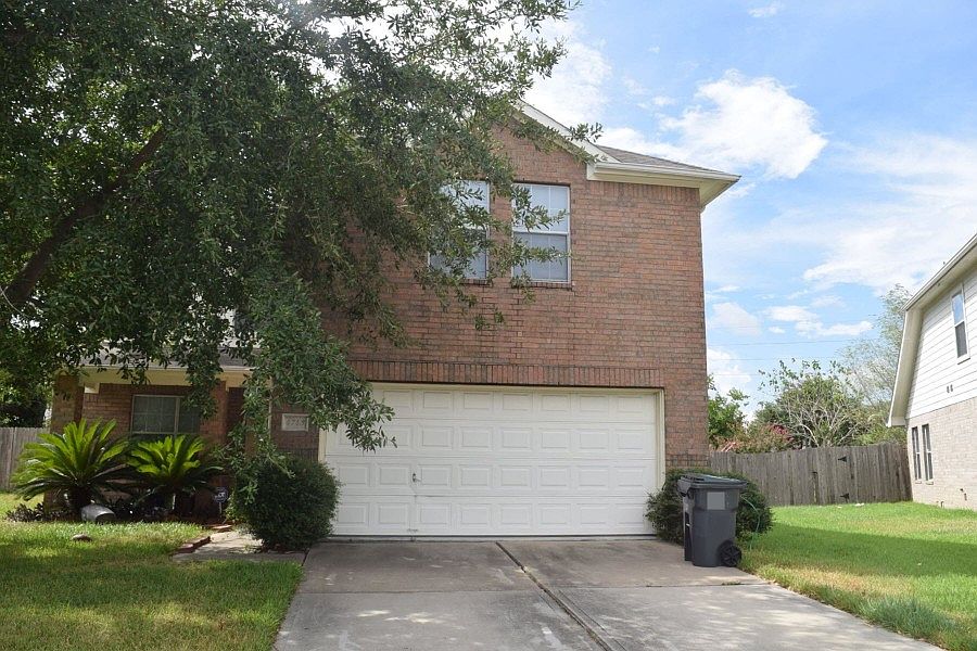 1st image of 4743 Cypressbluff Ln