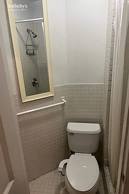 Rented by Sotheby's International Realty | media 6