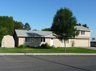 1309 Scenic Dr, Prosser, WA 99350