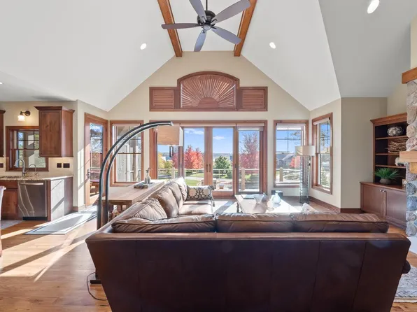 1461 Geneva National AVENUE SOUTH South, Lake Geneva, WI 53147