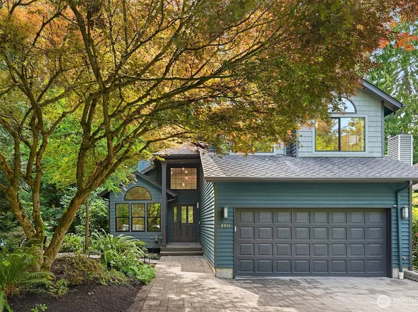 8901 42nd Avenue NE, Seattle, WA 98115