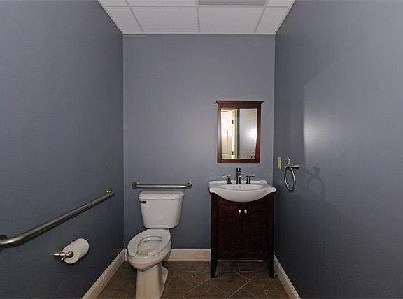 4th image of 180 N Belvedere Dr Suite 9