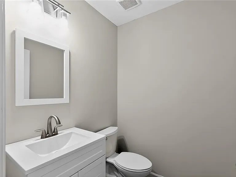 625 Harbor Bay Dr — Photo 9