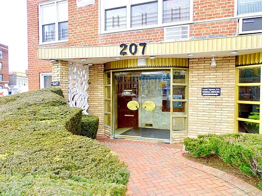 Rented by Corcoran | media 20