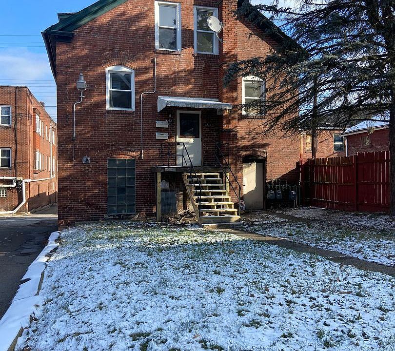 1st image of 121 McKinley Ave #11752765