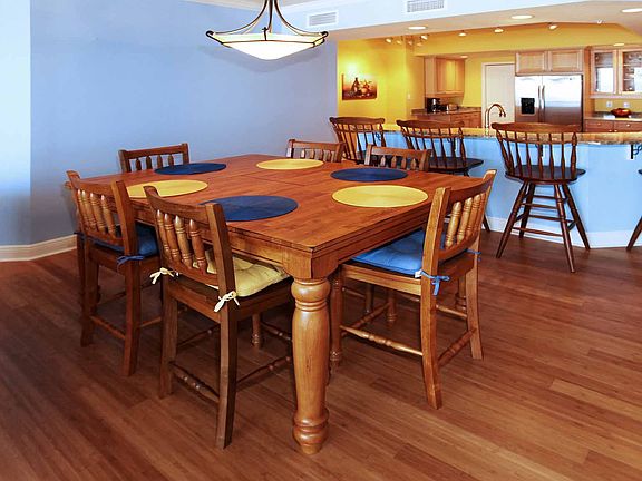 5th image of 2901 Atlantic Ave #202